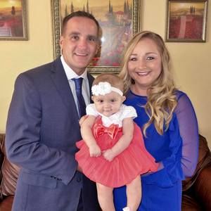 Meet your Posher, Ana